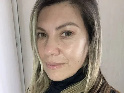 NoeLiam cam model