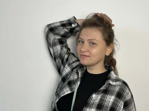 PaulinaFemrite cam model