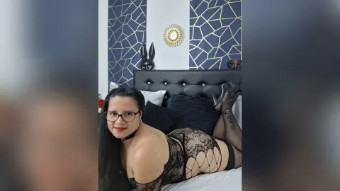 SalomeJanel — Naughty 😈😈