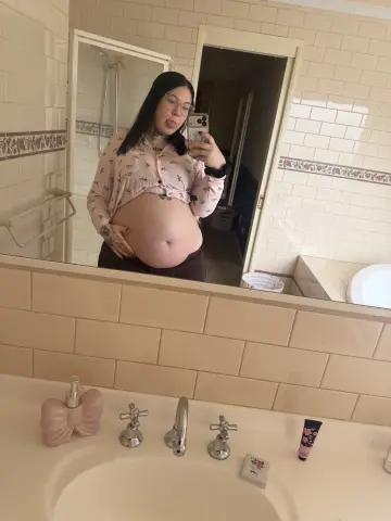PregnantDallas — Streamate Photos