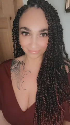 MilfMillie — Streamate Photos