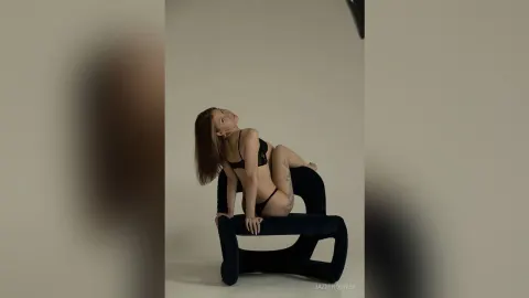 JazminQuiver — it's impossible not to fall in love
