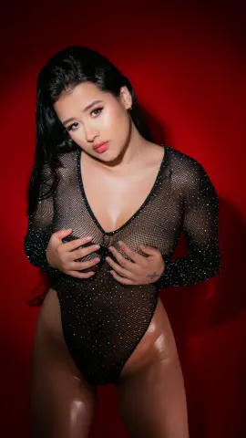EmiRoseth — Streamate Photos