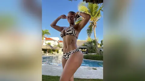 VivianaTaylor — 🇩🇴 republica 