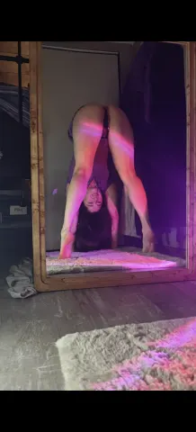 BendyBunnyx — Streamate Photos