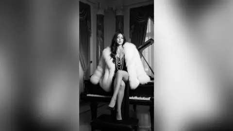 IvyStuart — you lady