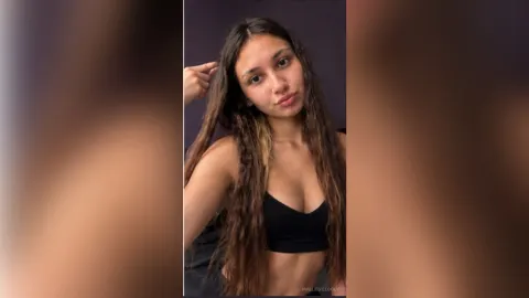 MallieGillooly — Feeling Cute