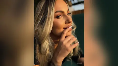 Nicole — Sweet Escape