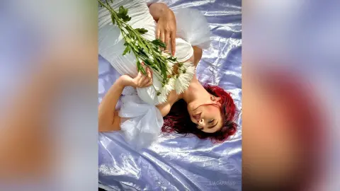 LiaCapasso — Lovely Picnic