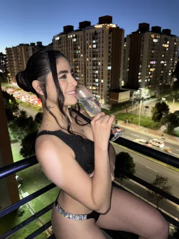 isabell_owenss — Streamate Photos