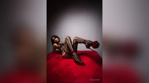 CoralRivera — 👅🥵🥵