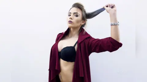 CarolineMayer — Wild ponytail