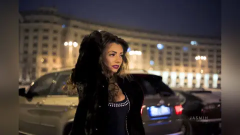 Arianna — Night walk