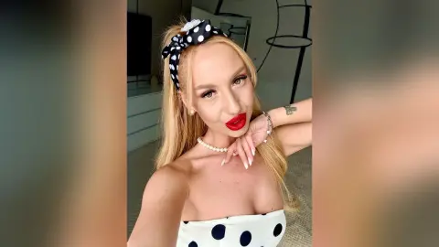 AnastasiaYvi — Me