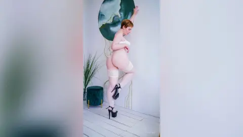 AvaLindt — High heel fantasy