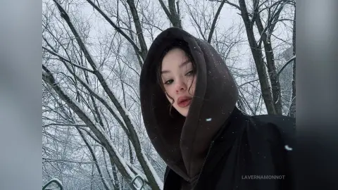 LavernaMonnot — 3