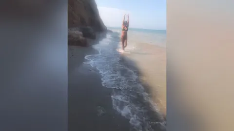 LolaLange — Me