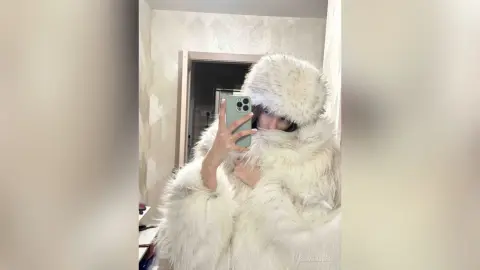 SilverJess — Lovee 