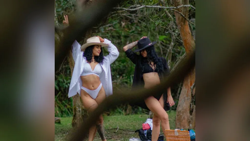 ScartAndAnny — A cute and sexy picnic❤️🔥