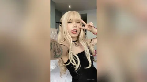 SukiiStark — Hello