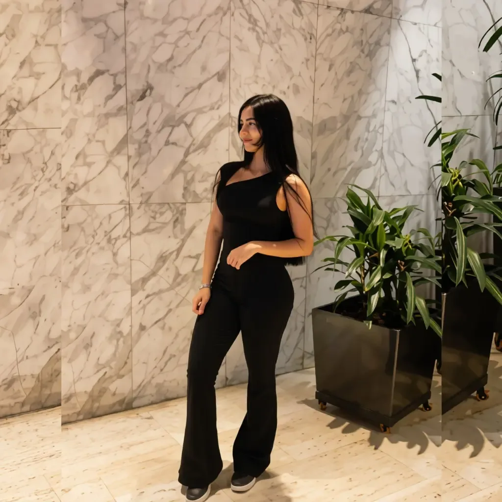 VickyDollK — Streamate Photos