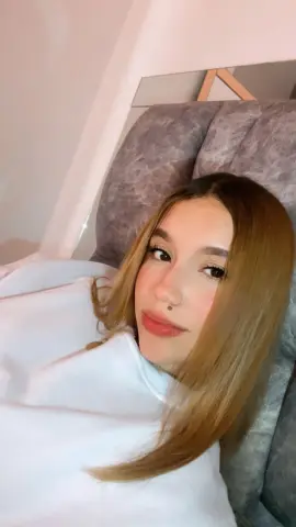 Bailey_Alice — Streamate Photos
