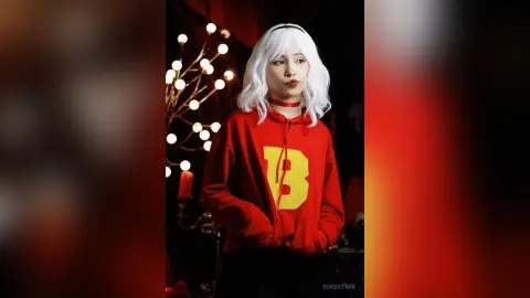 SukiiStark — 🎃