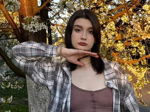 AngelanaFlamez cam model