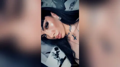 ElektraDaemon — Q♥️EEN❗