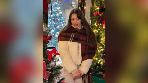 Elie — Christmas magic