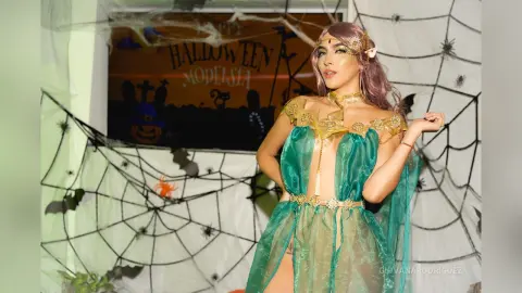 GiovanaRodriguez — Halloween🌚