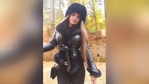 NataliaJohnson — Fur party 1