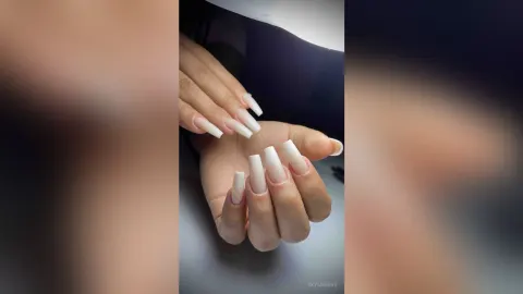 SkyAmbers — 💅🏻