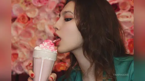 TinaPhoenix — 🌸