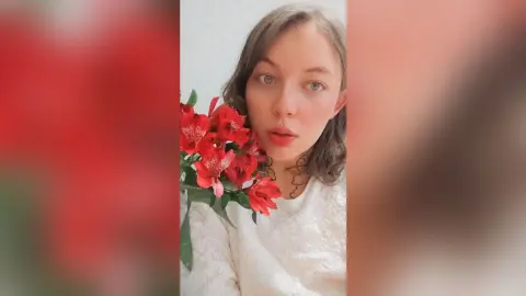 NellSton — redflowers