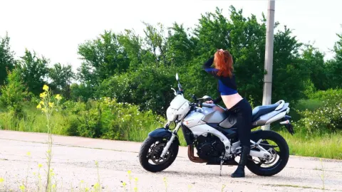 NicolleAspen — moto