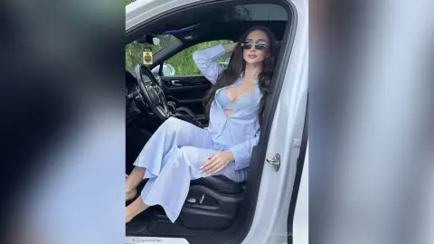 BrianaKaine — Sexiest driver alive🔥