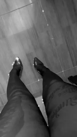 zoee77 — Streamate Photos