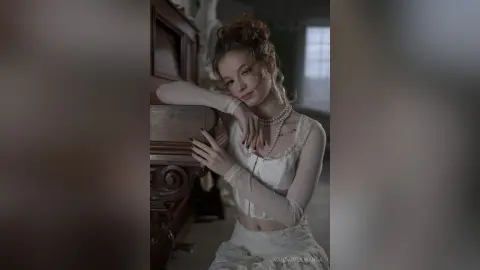 WandarfulWanda — In a stream of elegance