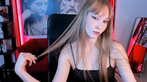 CarolinaCartier — mee