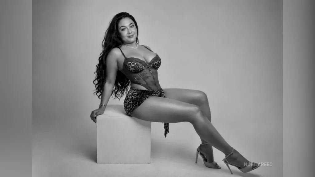 NoeliaReed โ Dream Date?