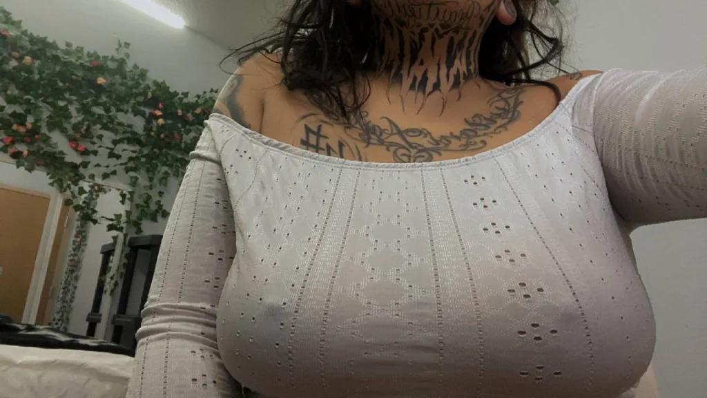 WickedWillowXO — Streamate Photos