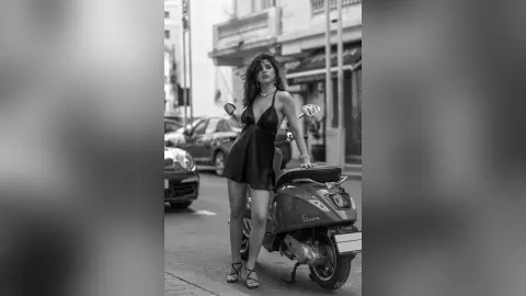 Jessie — Ride w me baby!