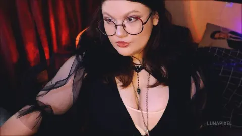 LunaPixel — Some goddess pic🍒