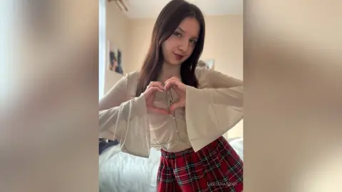 LillianaGeno — New top! :3