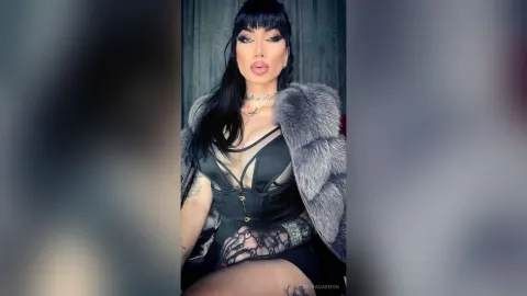 ElektraDaemon — Lingerie Lust