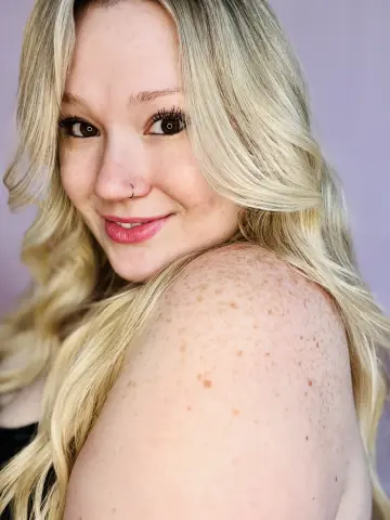 PiggyRose — Streamate Photos