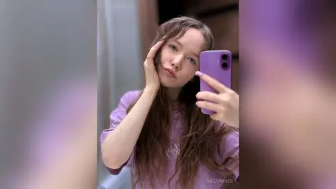 PollyPower — pink princess 🌸