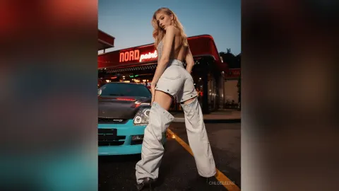 ChloeLeens — 𝚍𝚛𝚒𝚟𝚎 𝚖𝚎