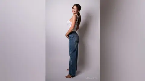 LoreneMoore — april 🔥🔥🔥